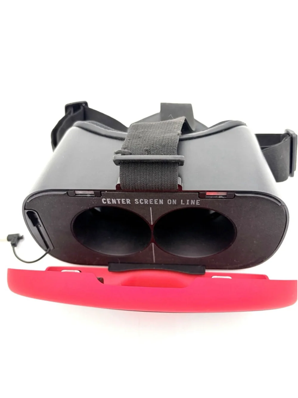Tzumi Dream Vision VR Headset Smartphone Virtual Reality Viewer Black Red